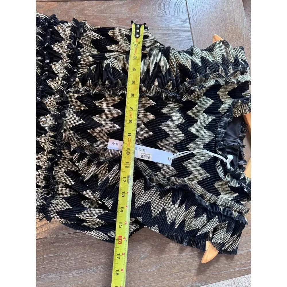 NWT Adelyn Rae Agatha Metallic Pleated Chevron Black Gold Shiny Ruffle Dress siz